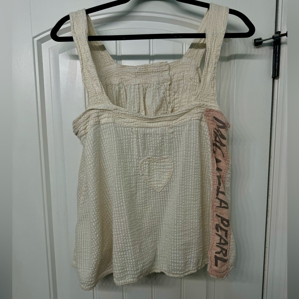 Magnolia pearl tank